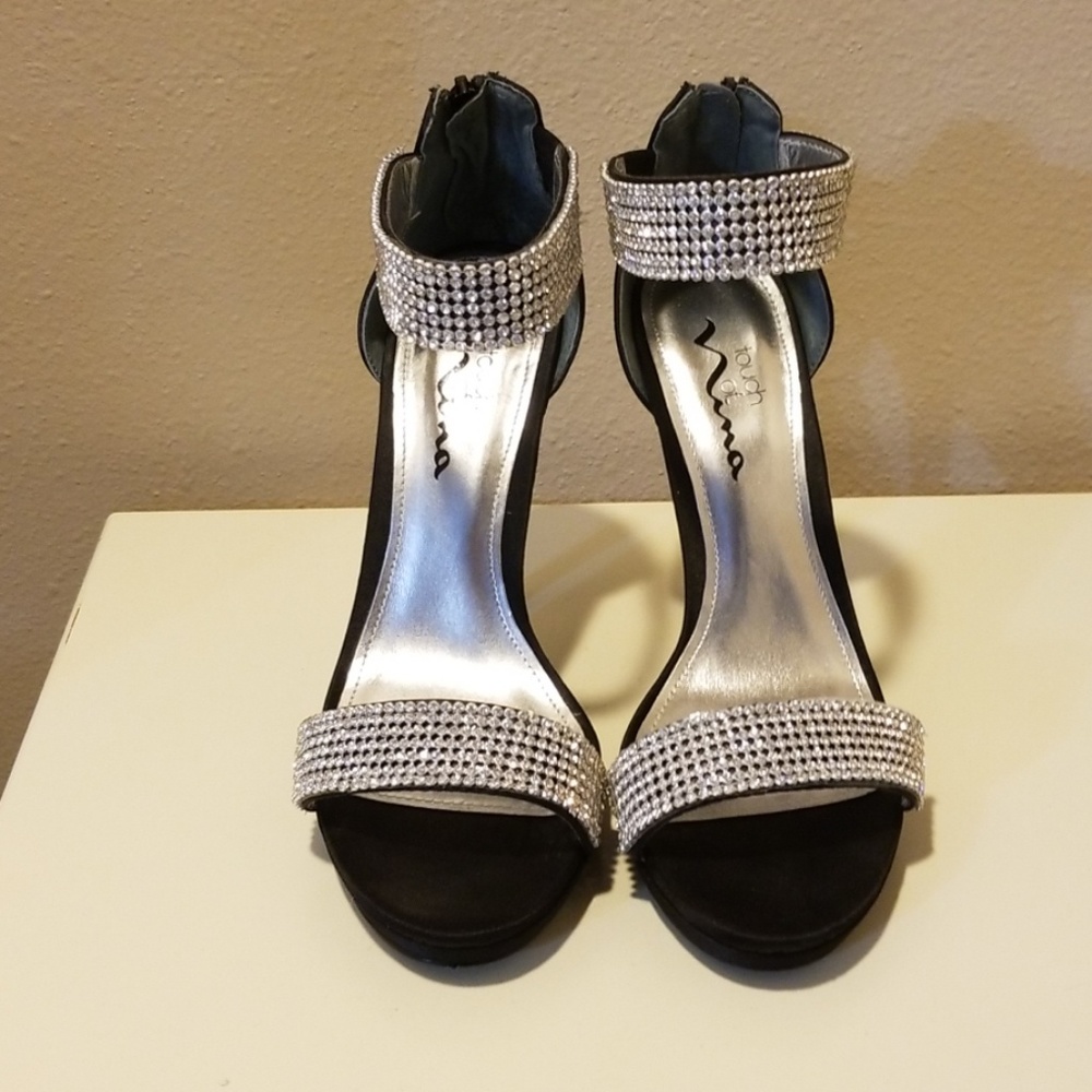 Heels - Picture 2 of 6